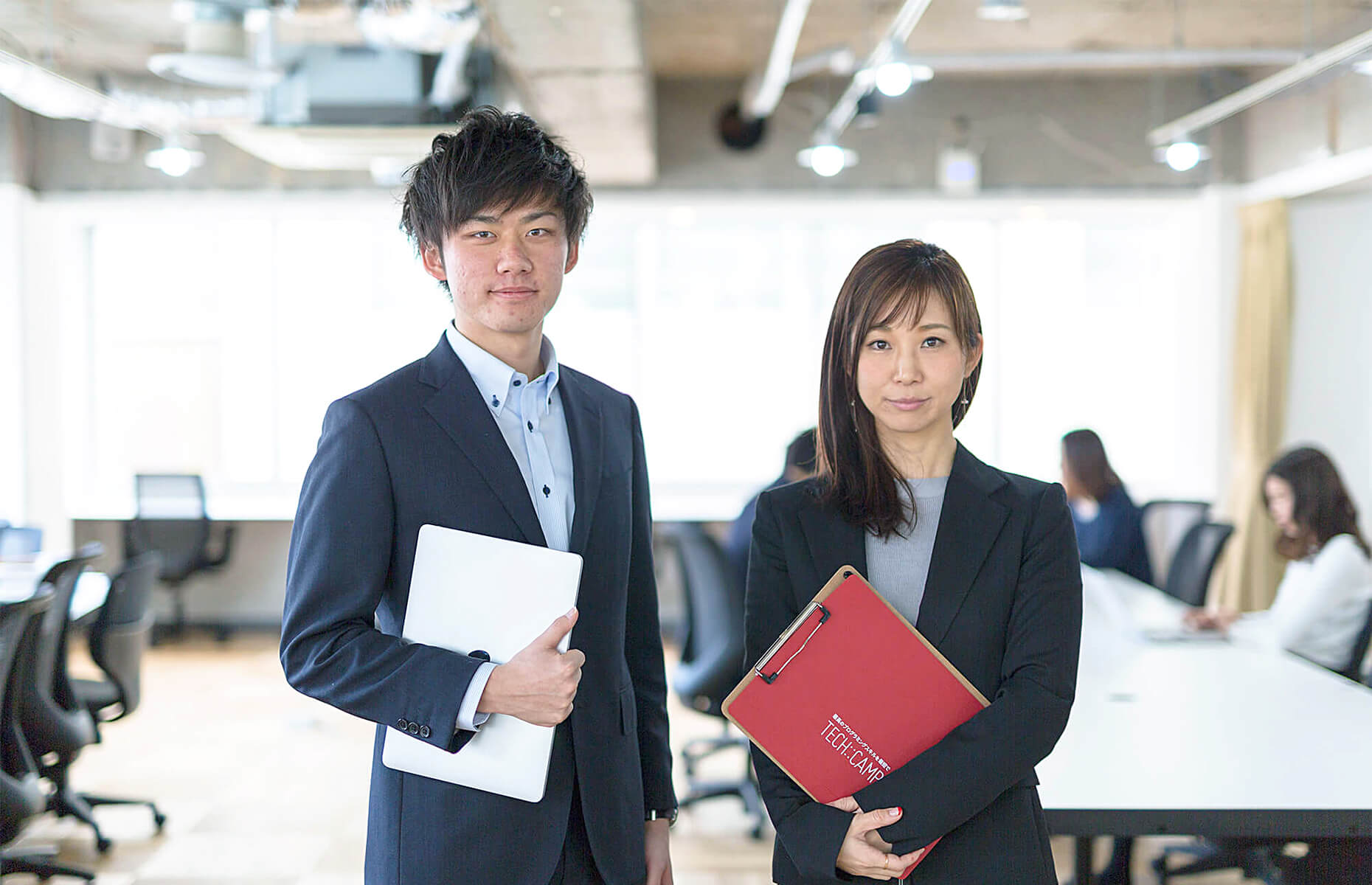 テックキャンプのUI画面